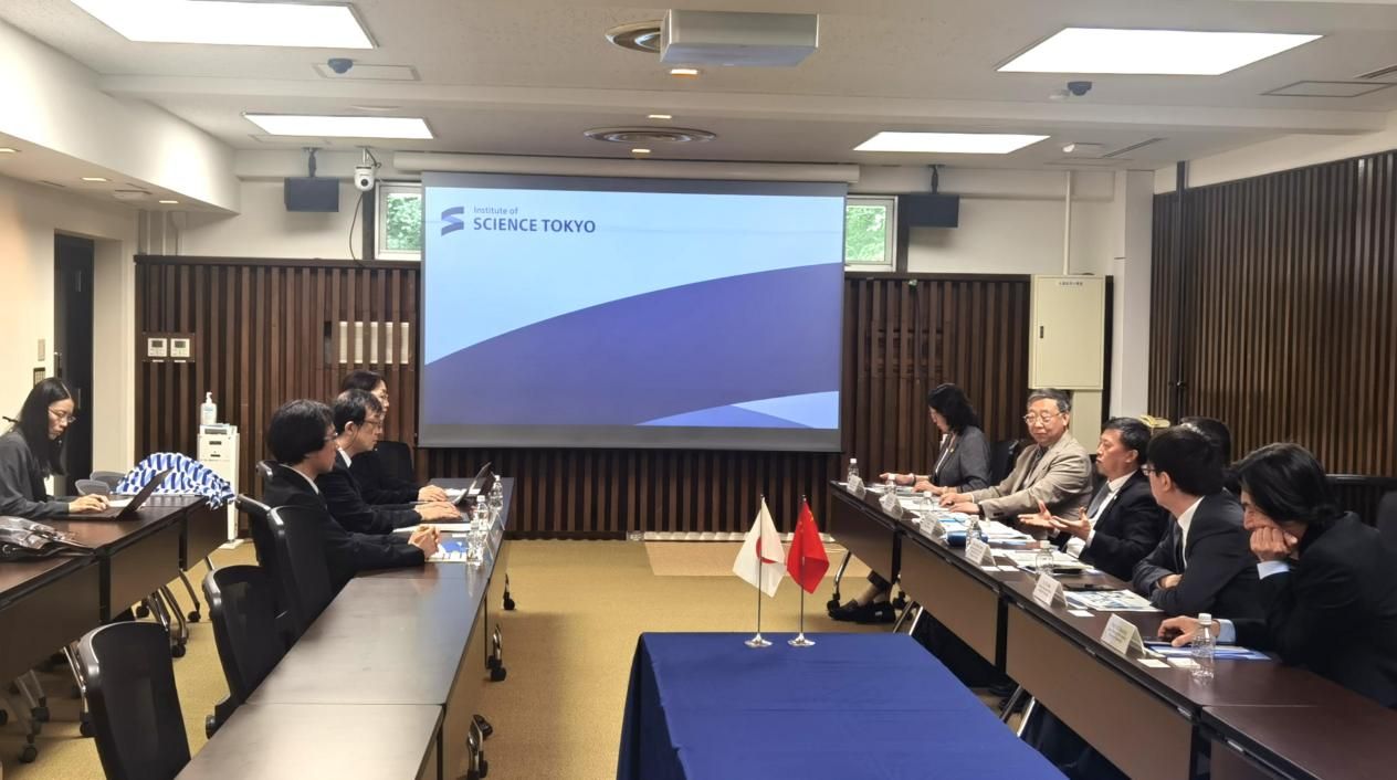 593241AF7F193A53DB23D60E49C_0AA91310_1B427