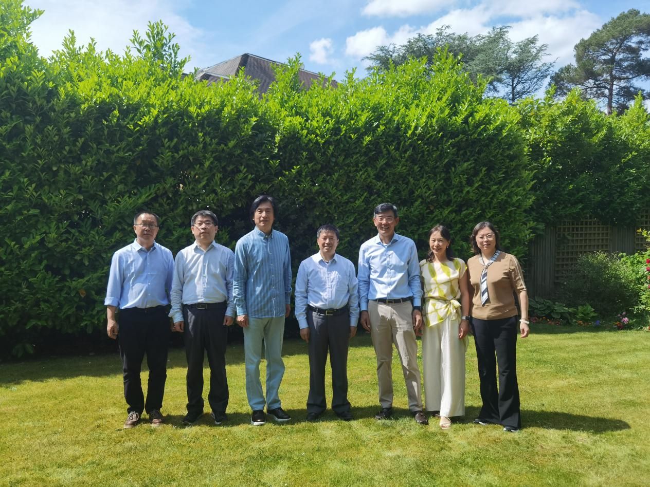 CE29DAA394B0683B9C01EC6E47F_CFA3BB6C_4000A